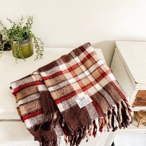Bedding - Vintage fabrio stadium blanket Bedding - Vintage fabrio stadium blanket